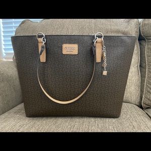 Guess Tote